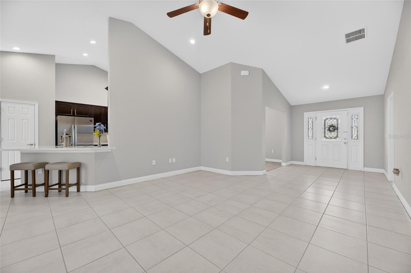 3039 PEARLY DR