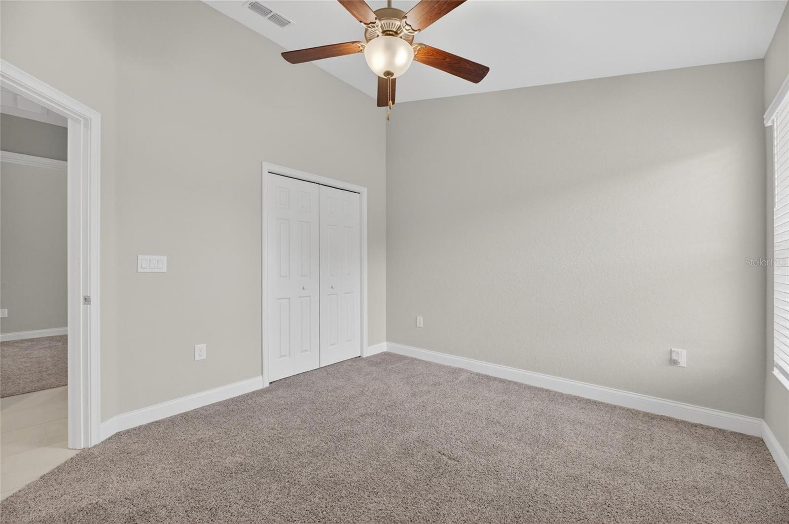 3039 PEARLY DR