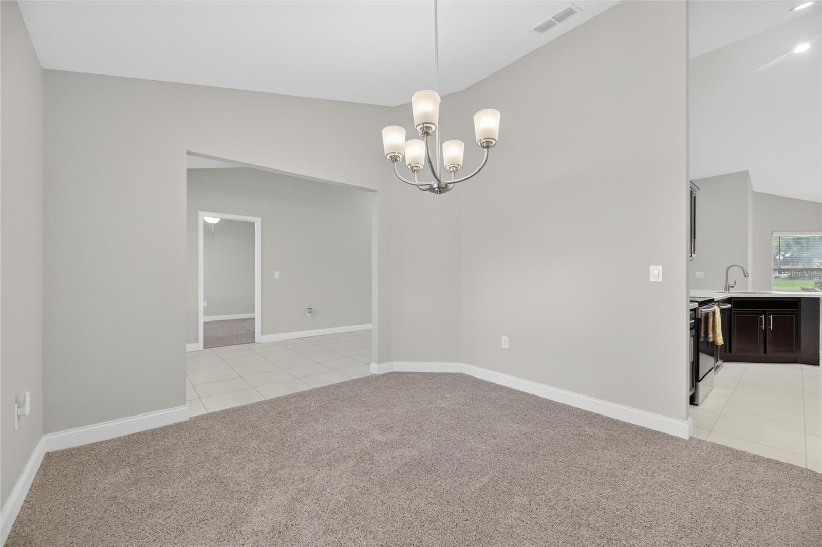 3039 PEARLY DR