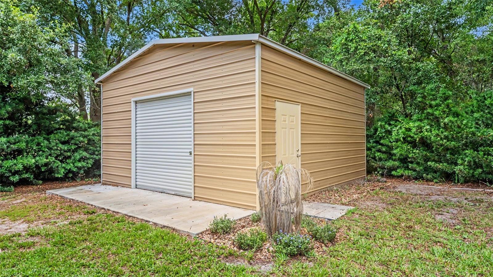 1428 N TIMBERIDGE LOOP
