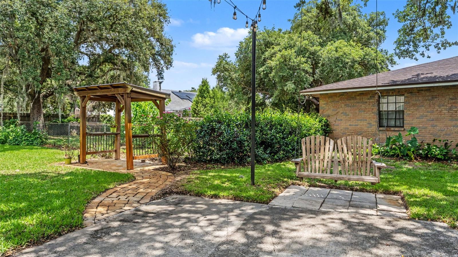1428 N TIMBERIDGE LOOP