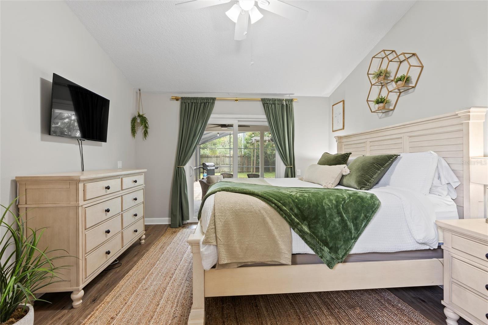 10610 CHERRY OAK CIR