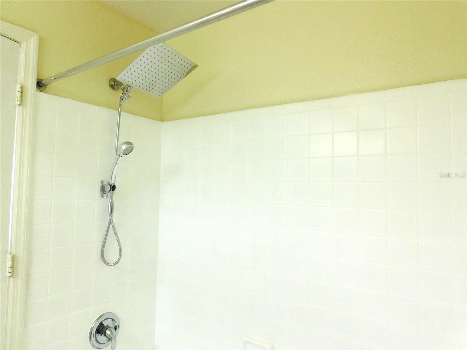 2550 N ALAFAYA TRL #4104