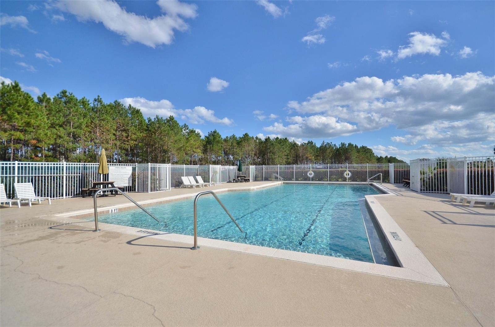 233 CHURCHILL PARK DR