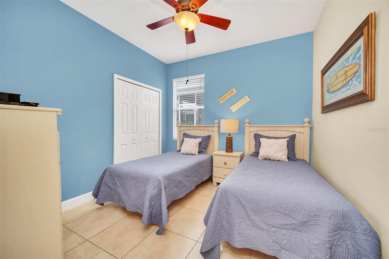 233 CHURCHILL PARK DR