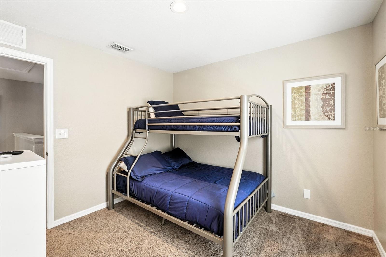 2752 CORVETTE LN