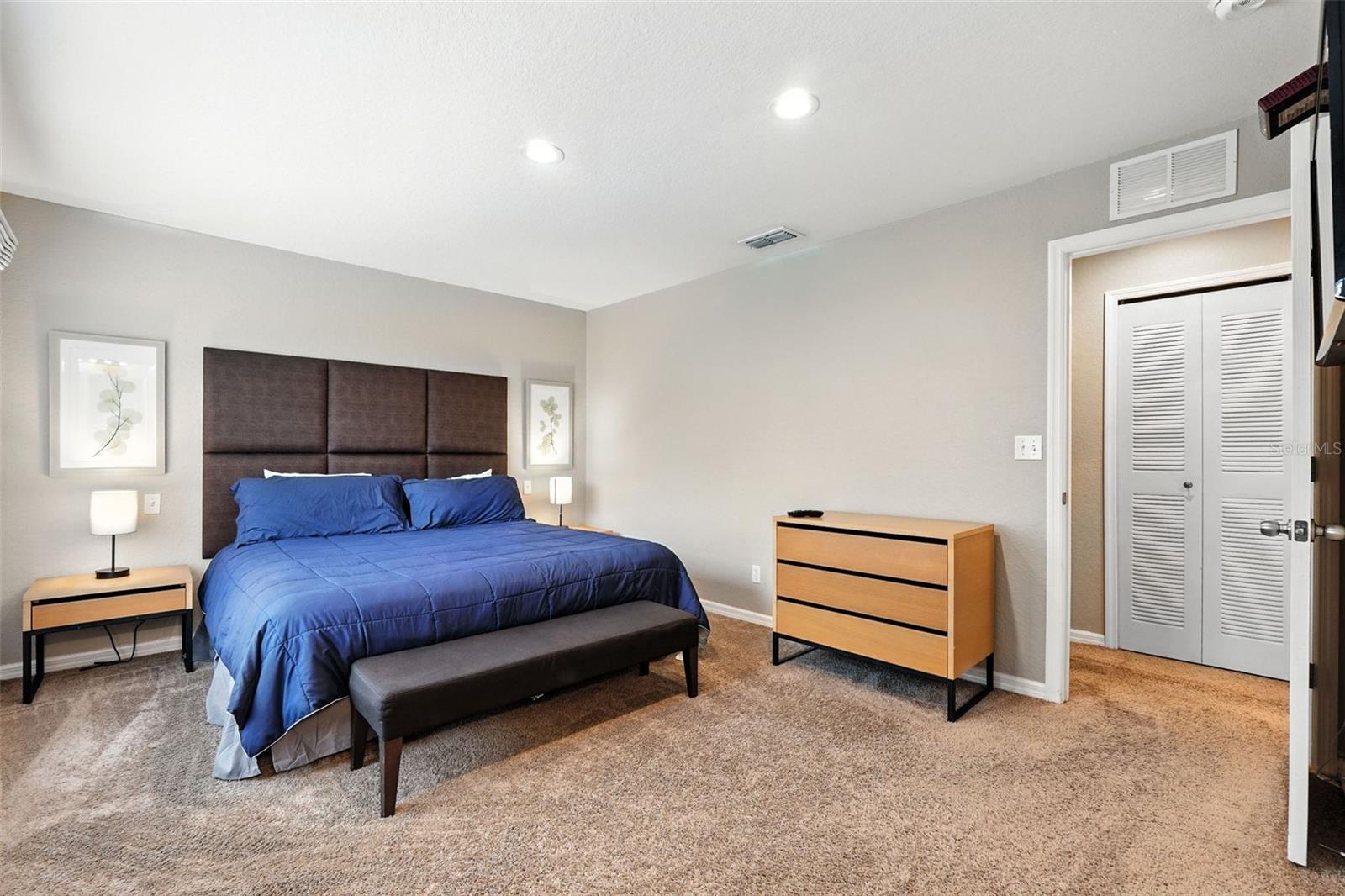 2752 CORVETTE LN