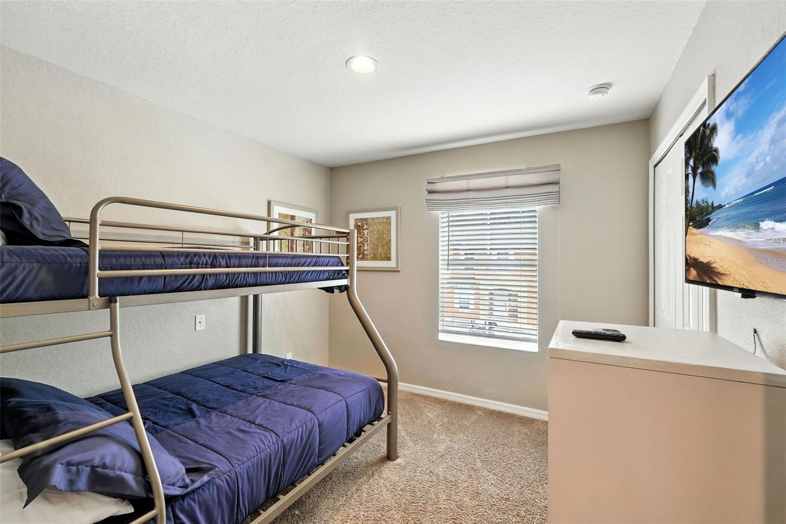 2752 CORVETTE LN