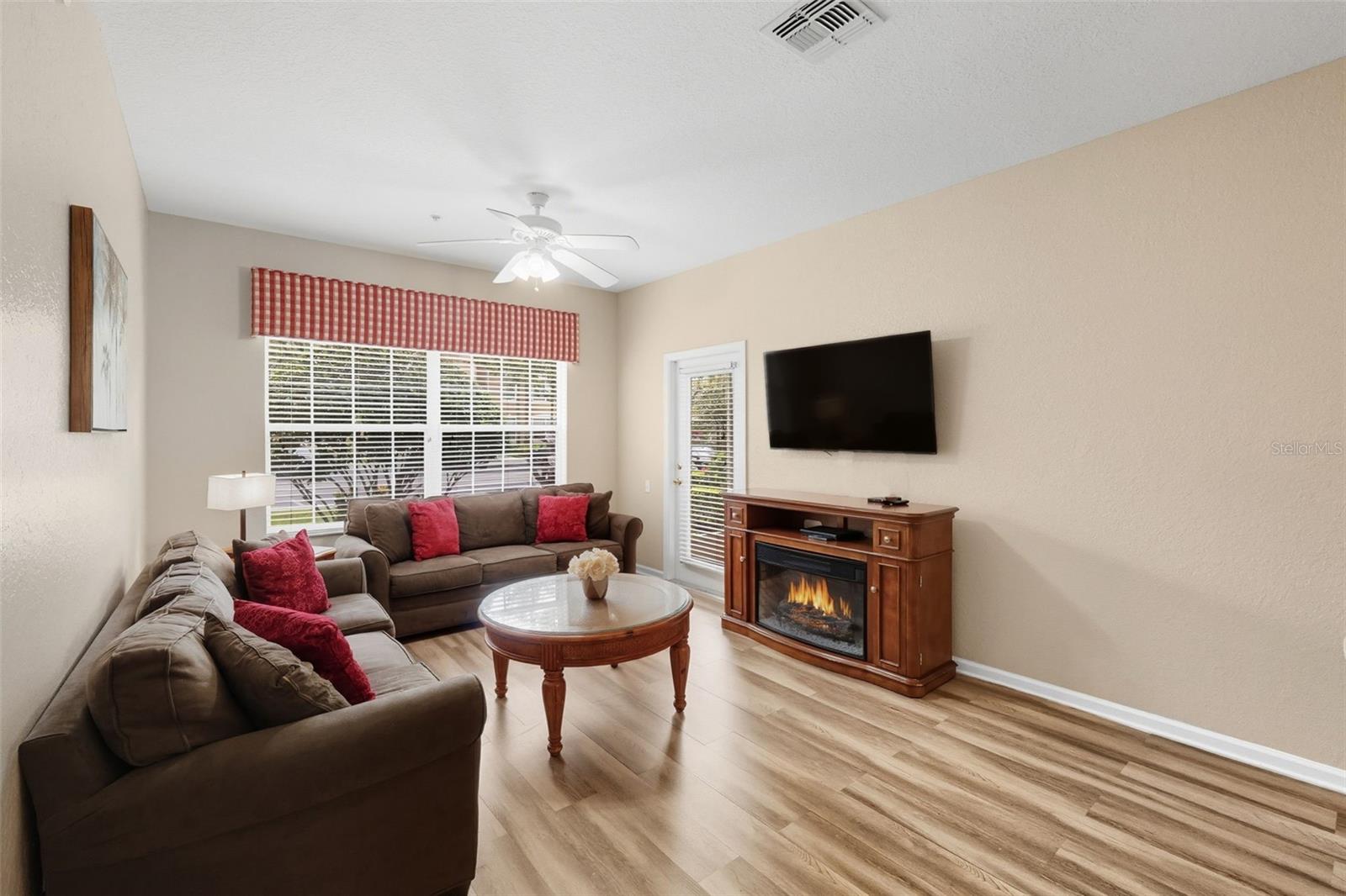 2778 ALMATON LOOP #104