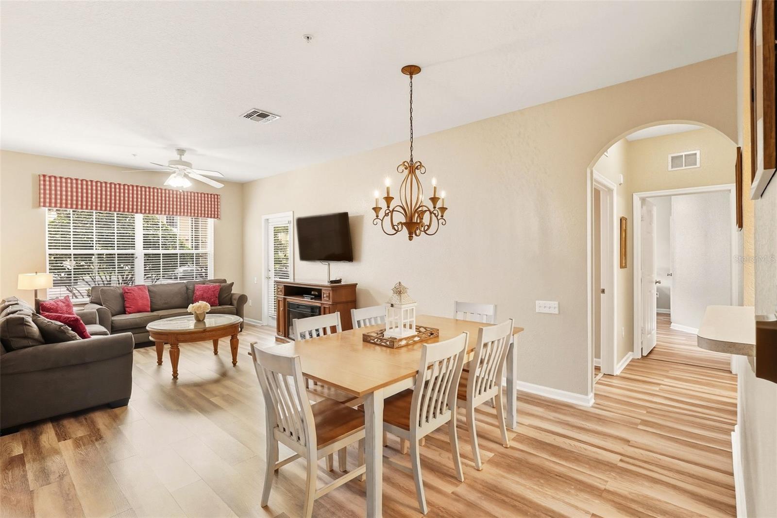 2778 ALMATON LOOP #104