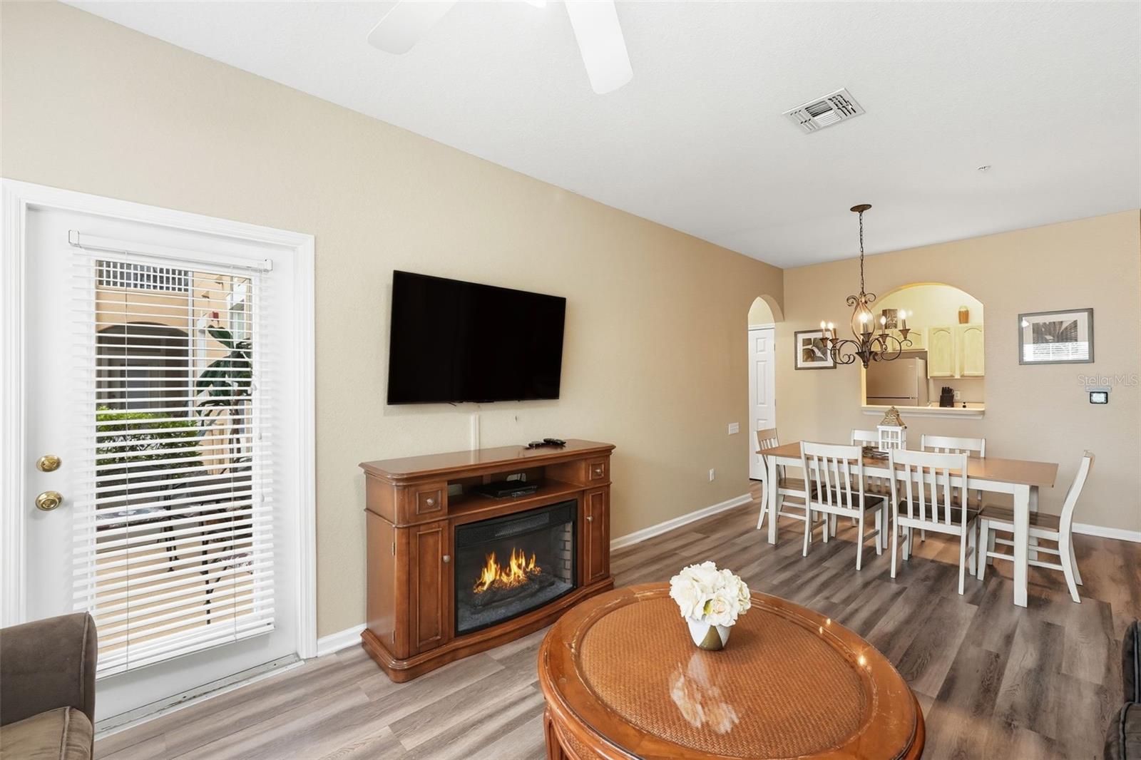 2778 ALMATON LOOP #104