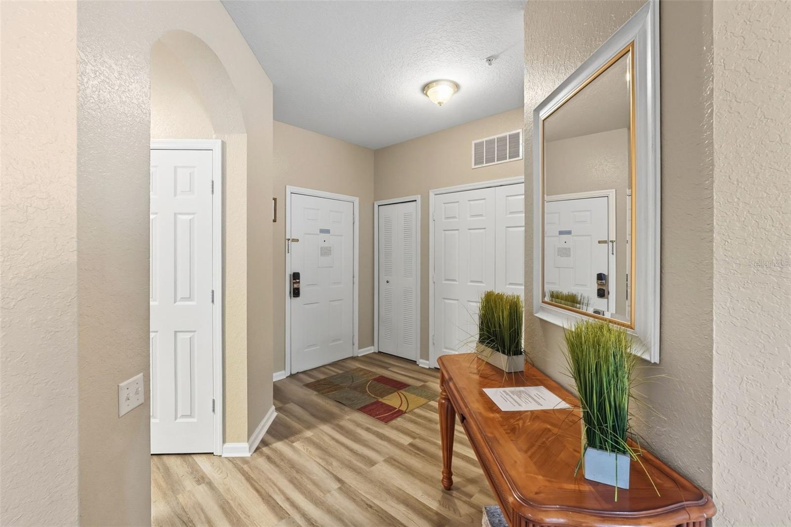 2778 ALMATON LOOP #104