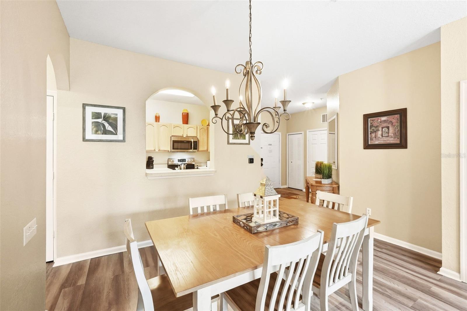 2778 ALMATON LOOP #104