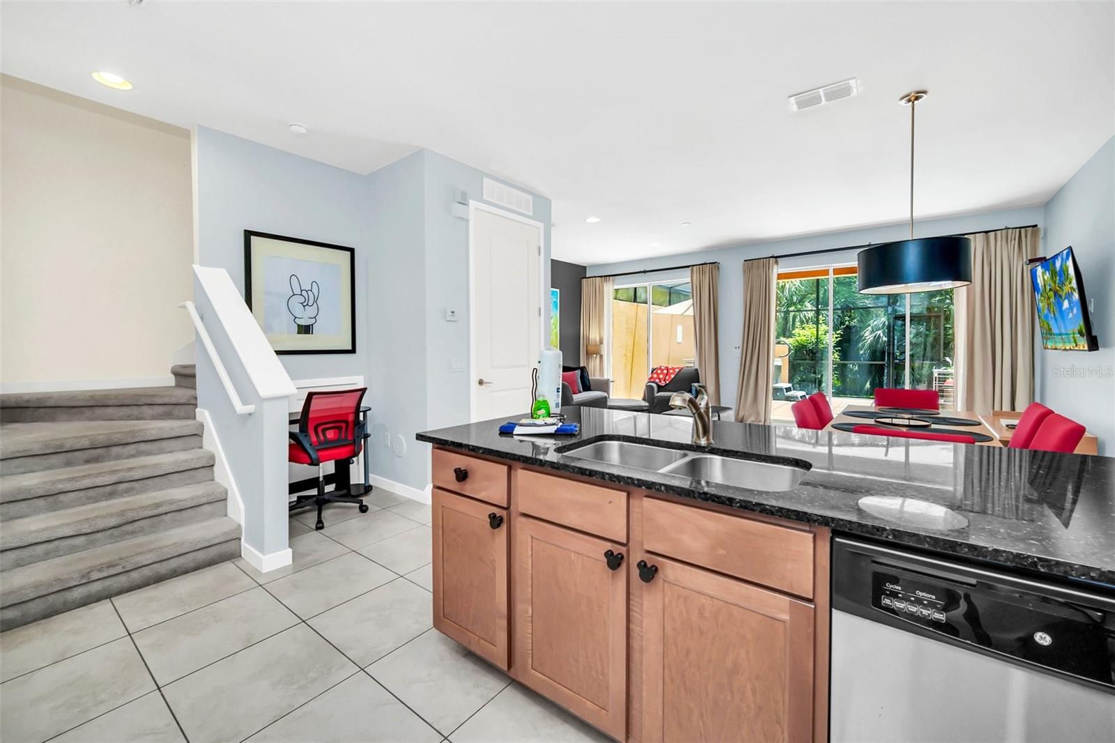 2607 CORVETTE LN