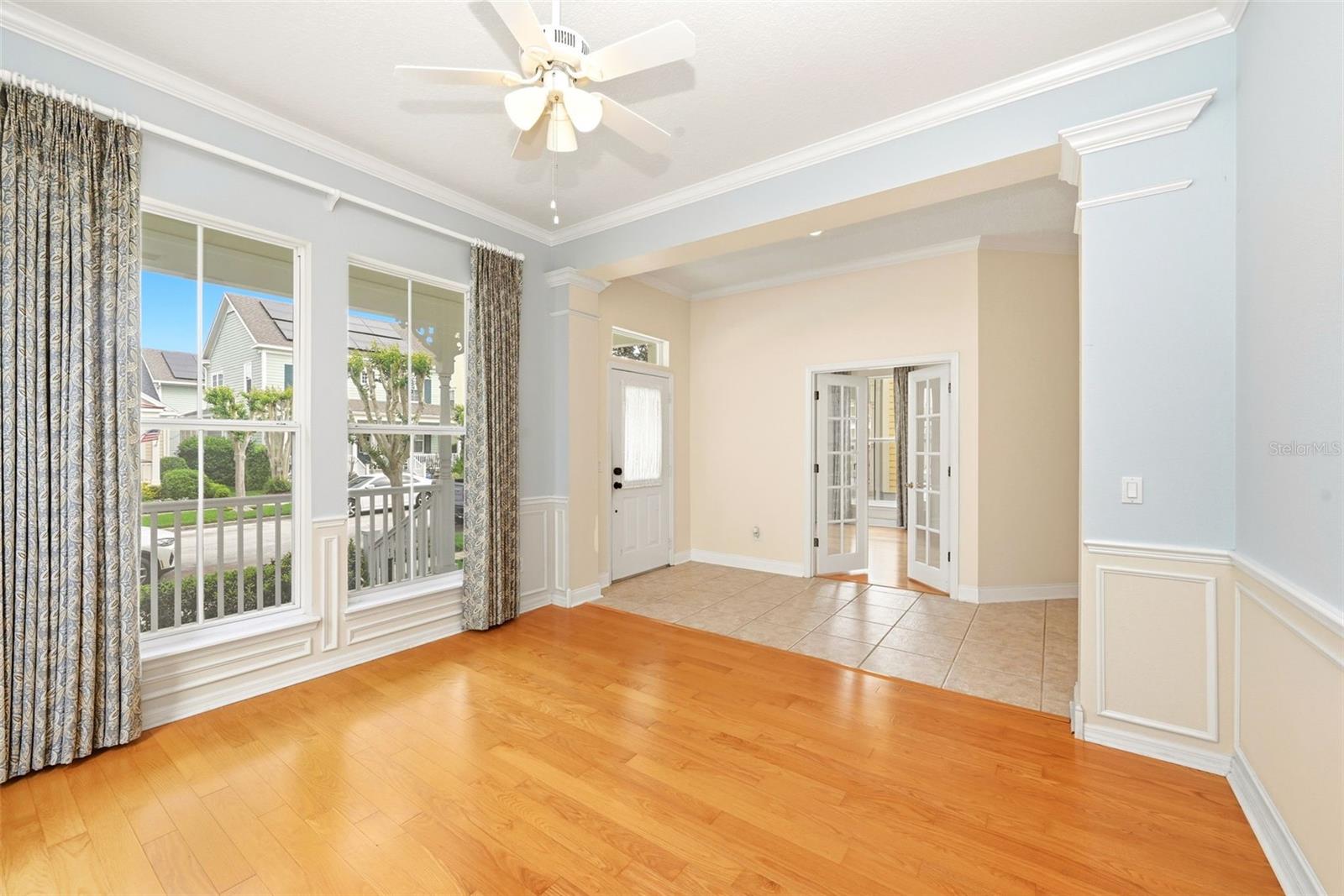1110 RUSH CT