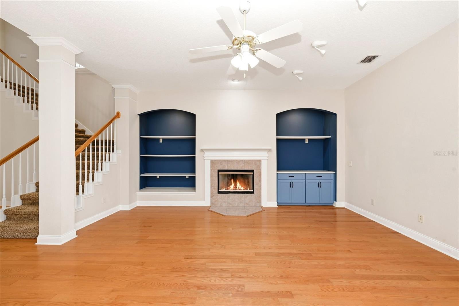 1110 RUSH CT