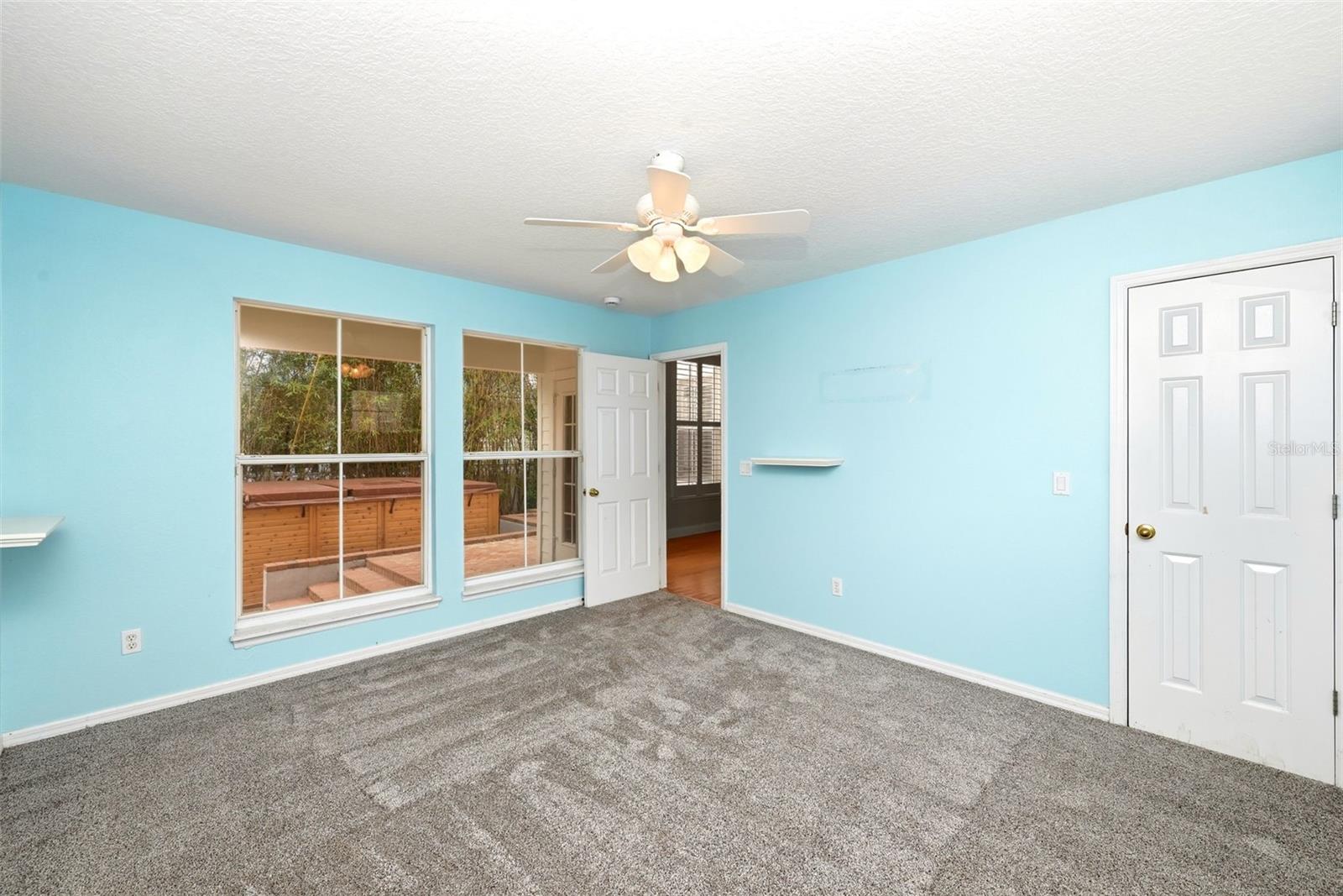 1110 RUSH CT