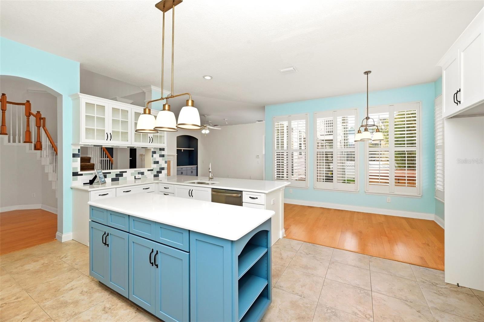 1110 RUSH CT