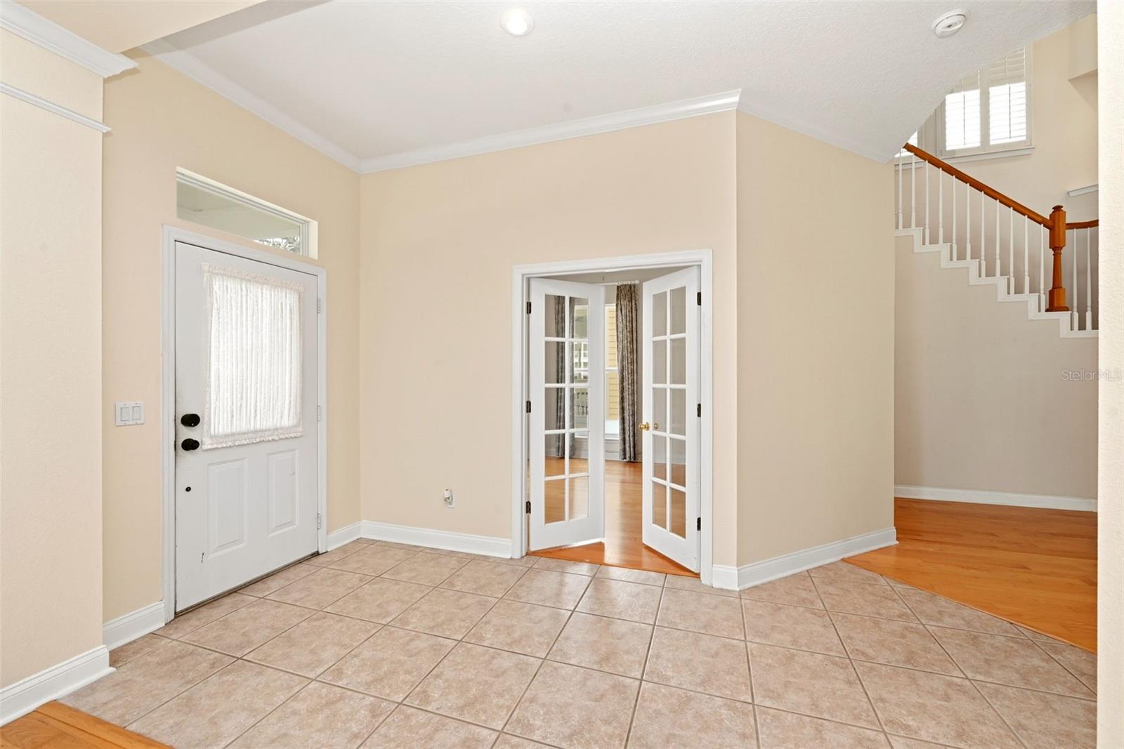 1110 RUSH CT