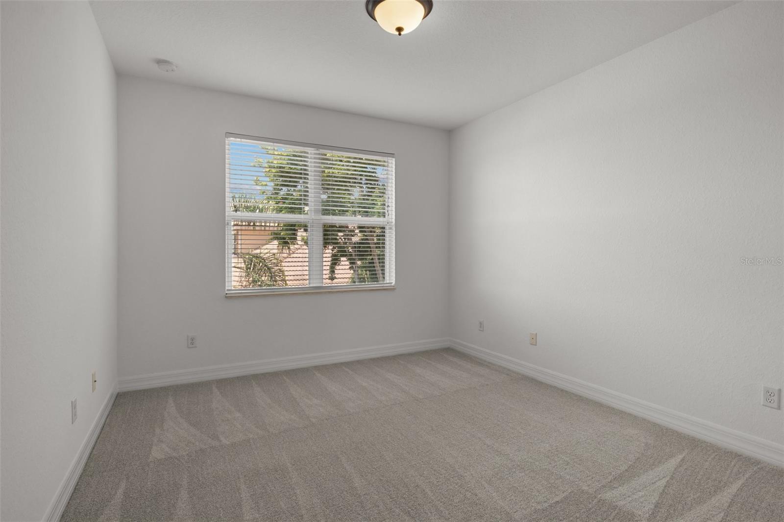 10410 BELFRY CIR