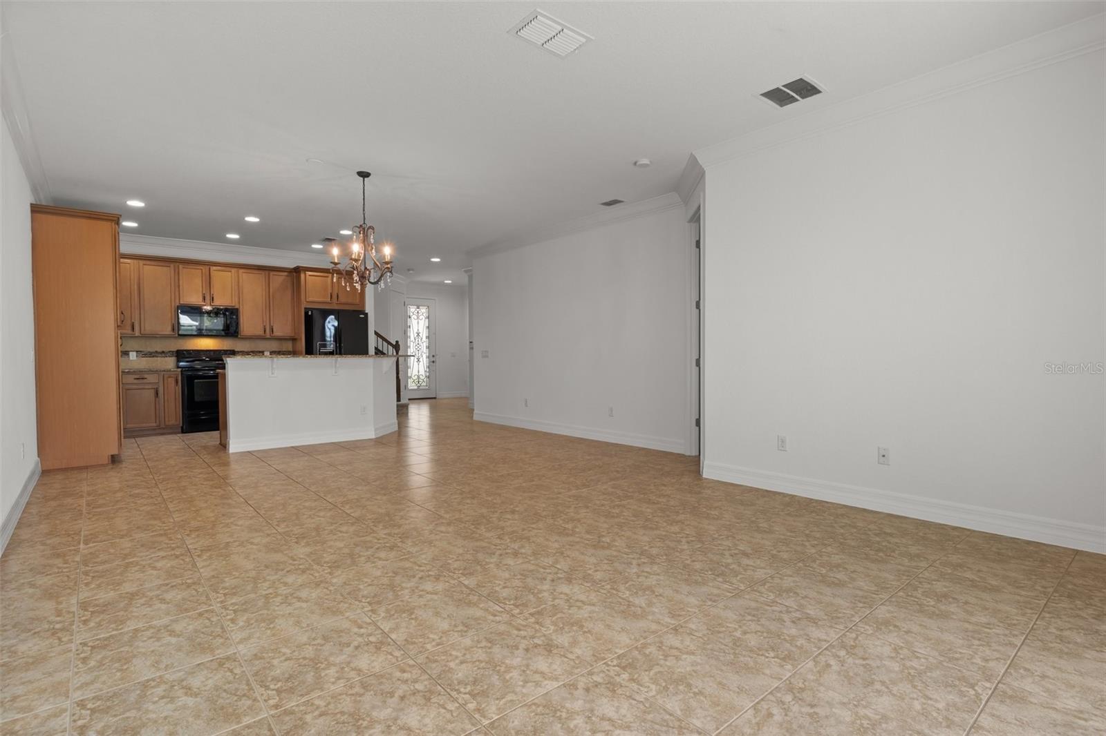 10410 BELFRY CIR