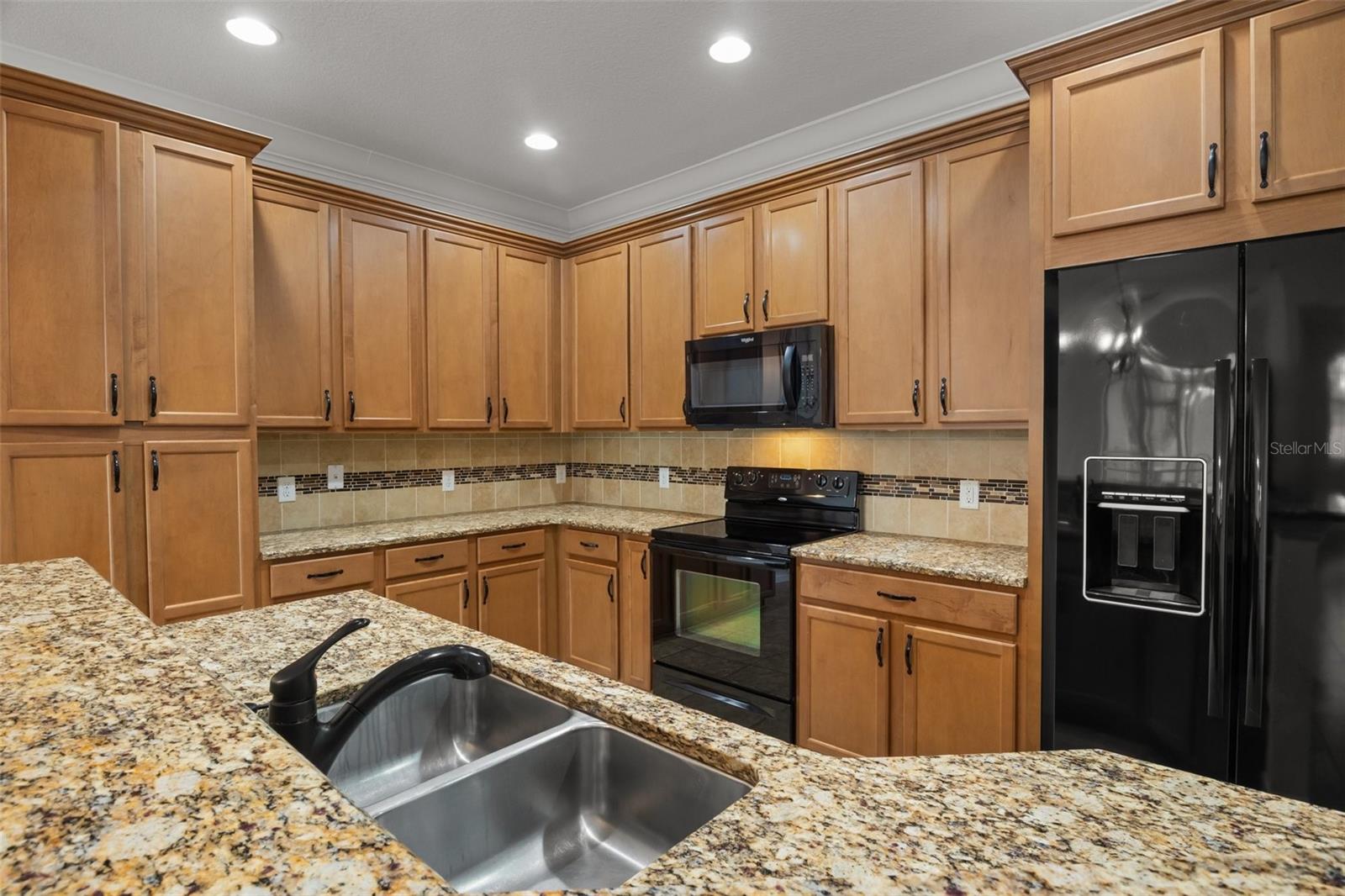 10410 BELFRY CIR