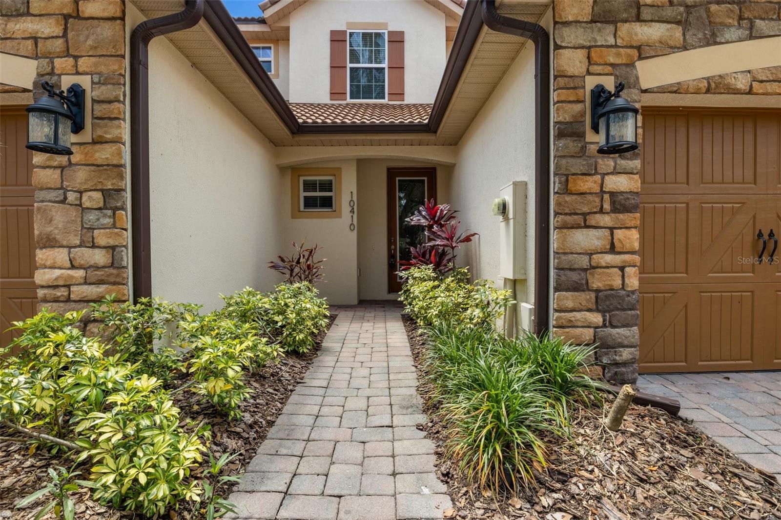 10410 BELFRY CIR
