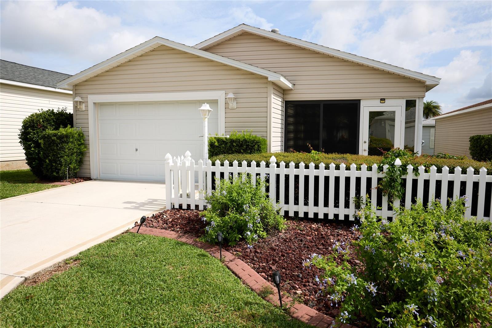 2331 RILEY RD
