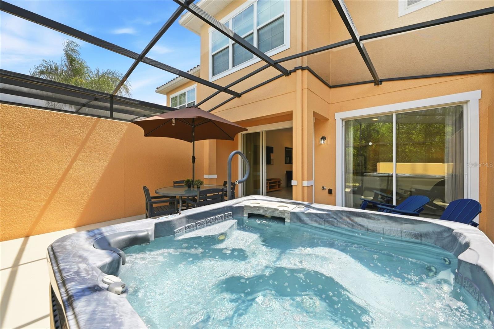 2606 ROADSTER LN
