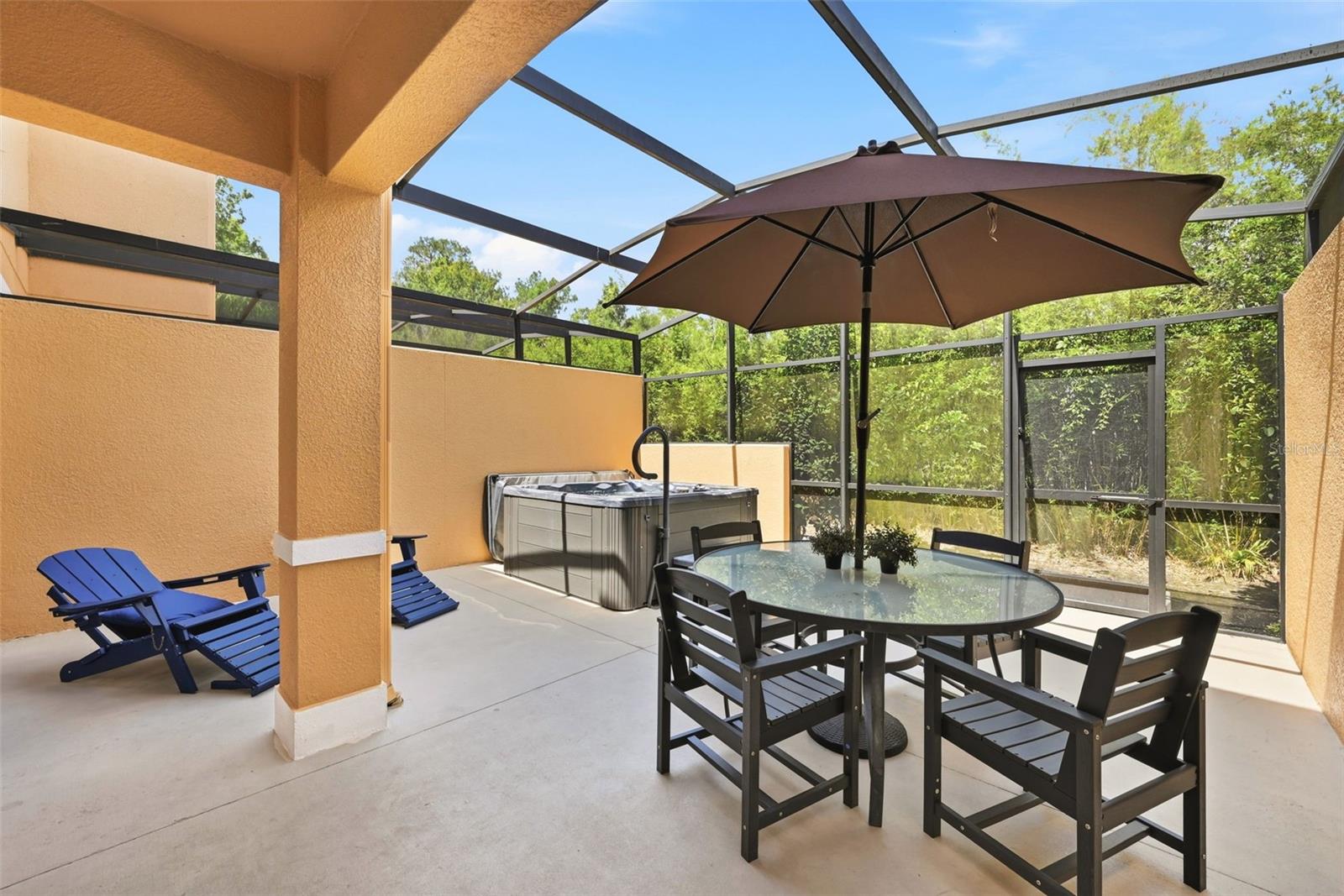 2606 ROADSTER LN