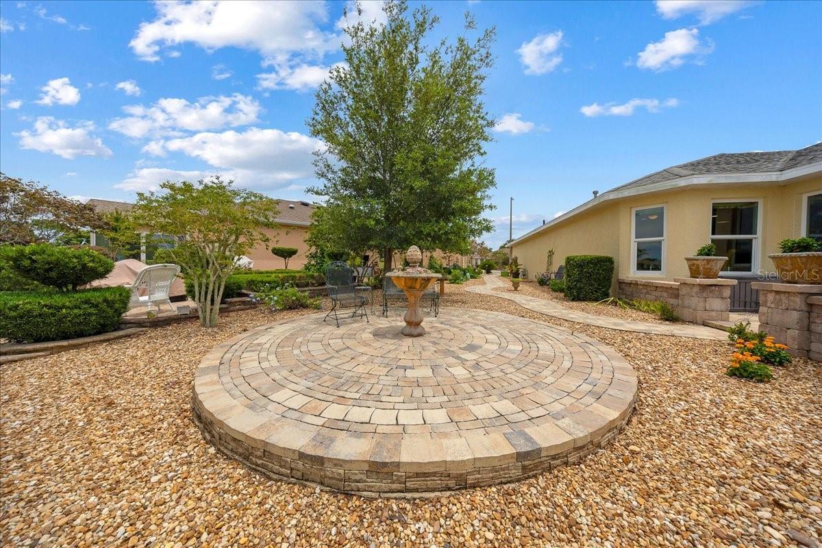 8998 SW 99TH COURT RD