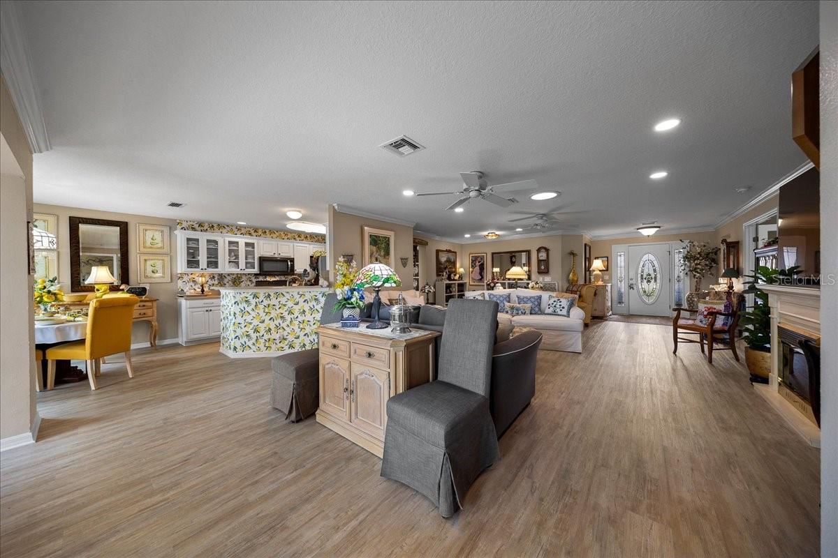 8998 SW 99TH COURT RD