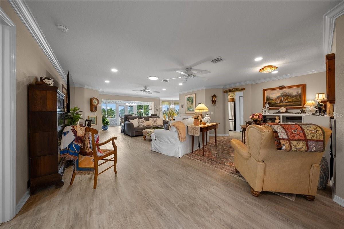 8998 SW 99TH COURT RD