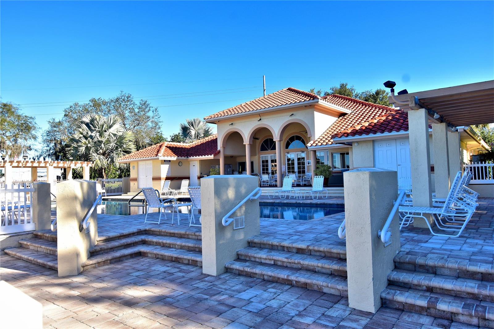 8102 WATERVIEW WAY #8102