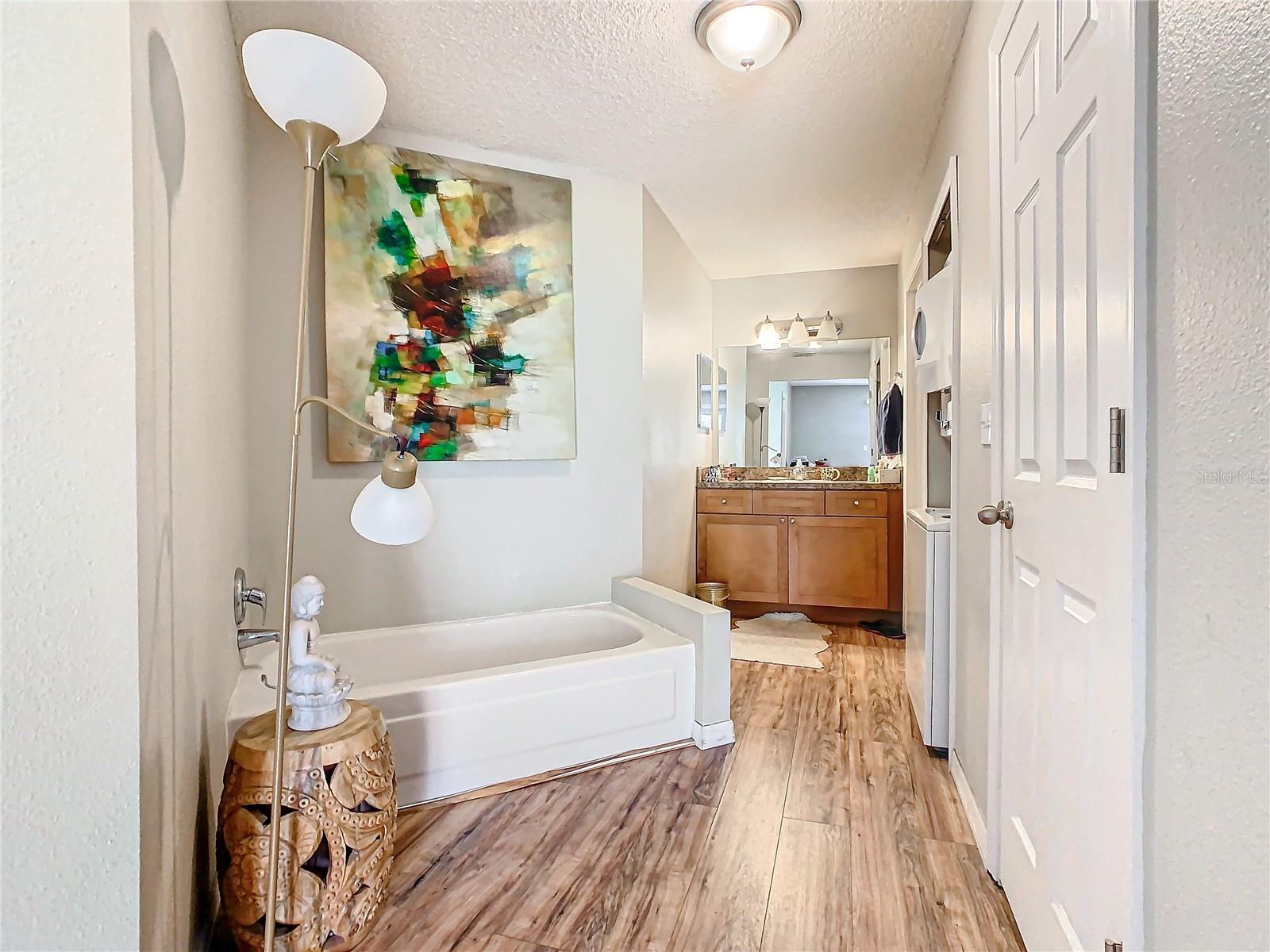 8102 WATERVIEW WAY #8102