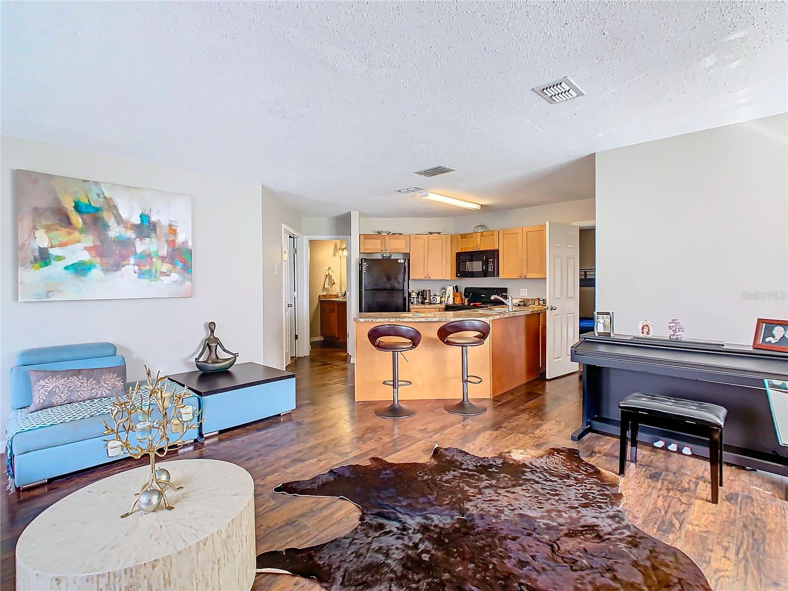 8102 WATERVIEW WAY #8102