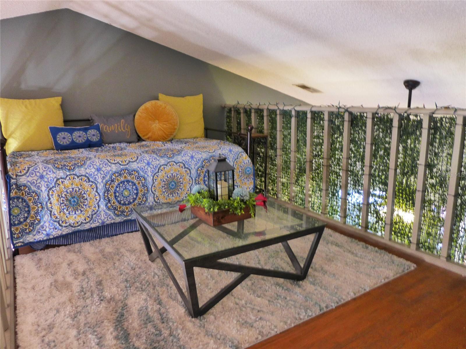 1711 GARDEN LAKE DR #1711