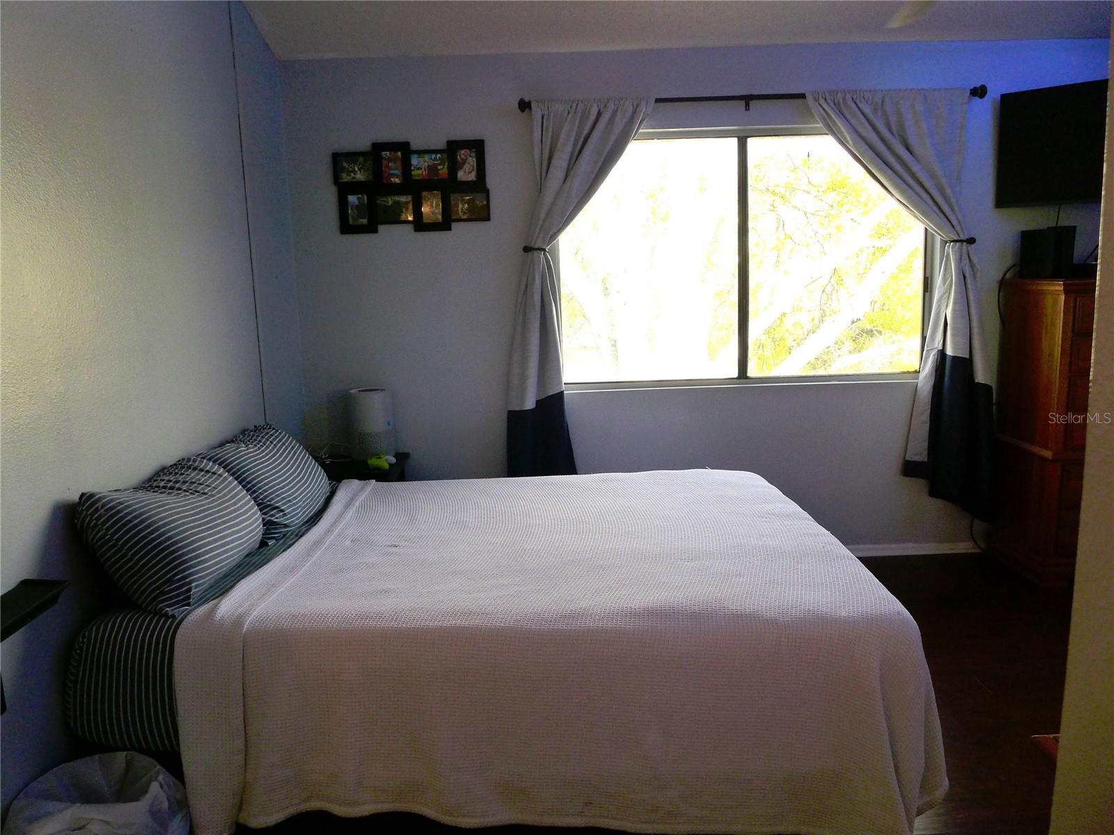 1711 GARDEN LAKE DR #1711