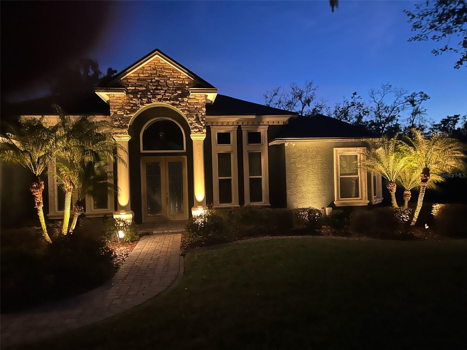 1044 ASHTON WOODS LN