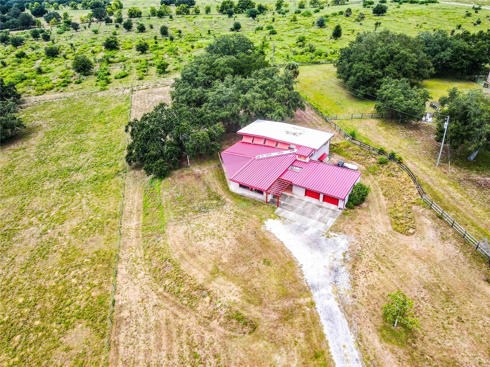 2741 EDWARDS RD