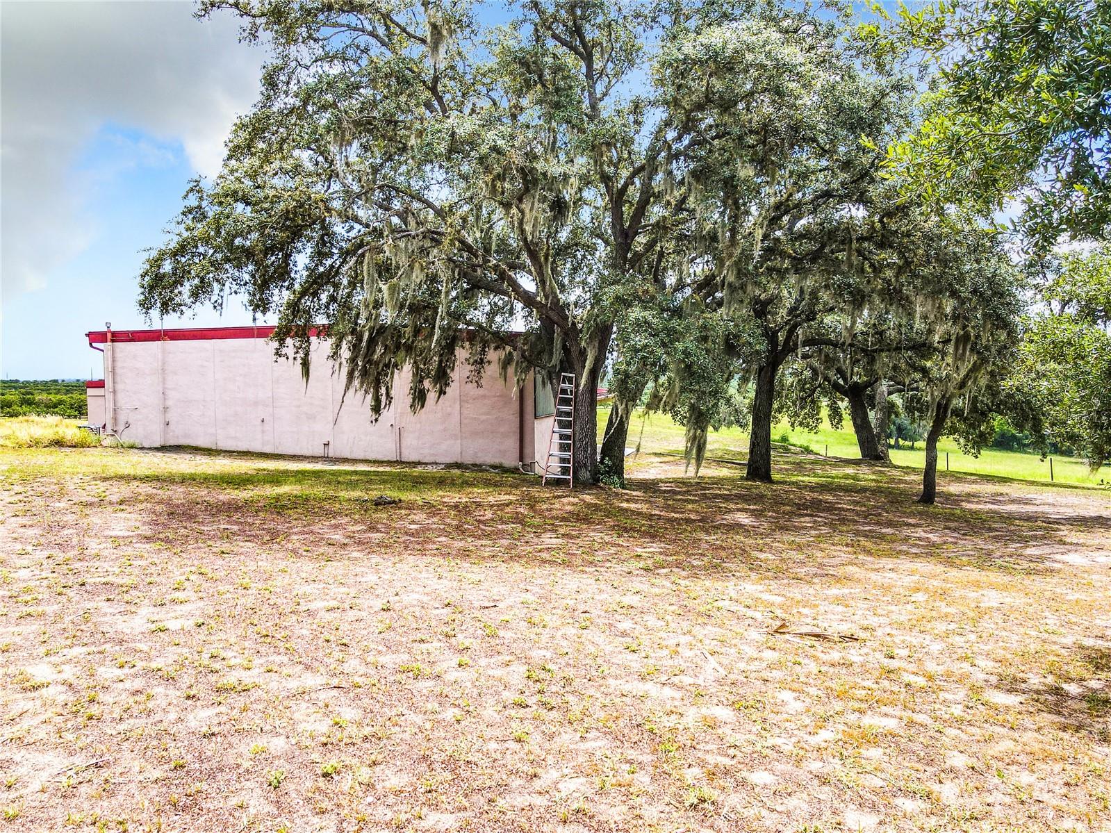2741 EDWARDS RD