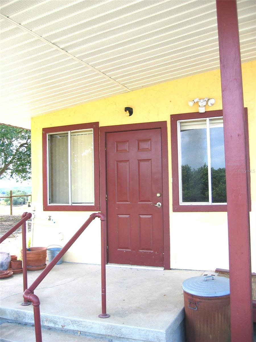 2741 EDWARDS RD