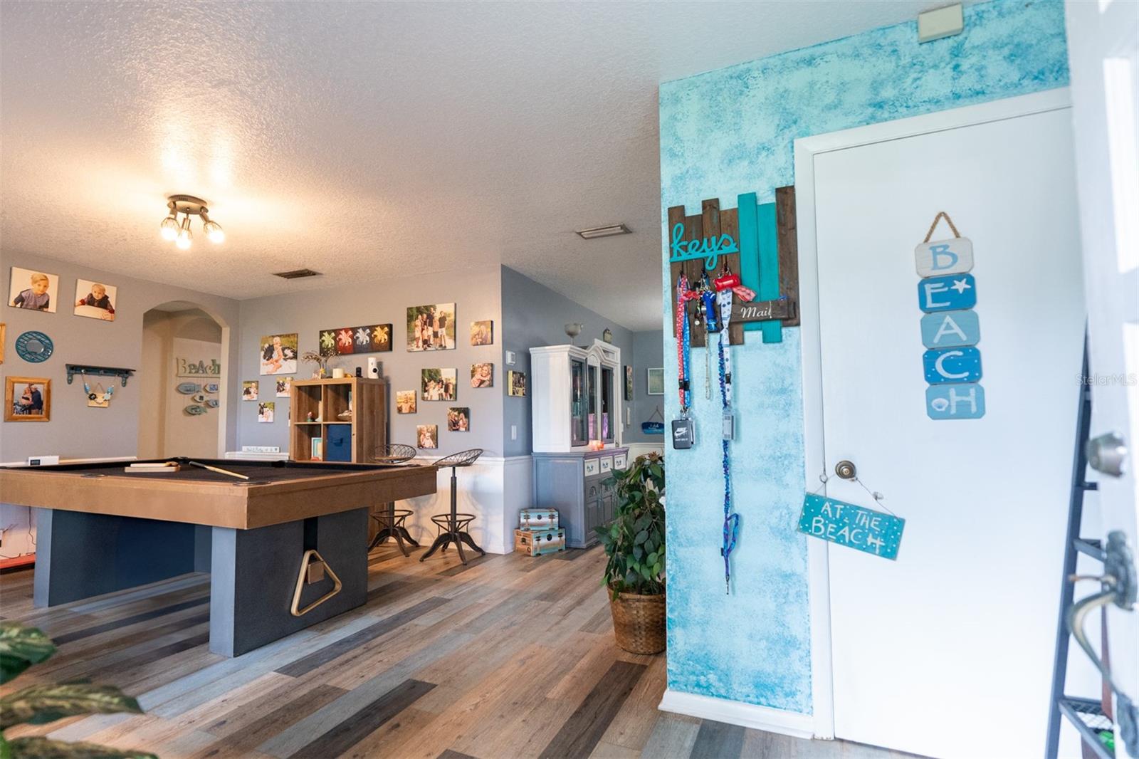 237 MANATEE RD