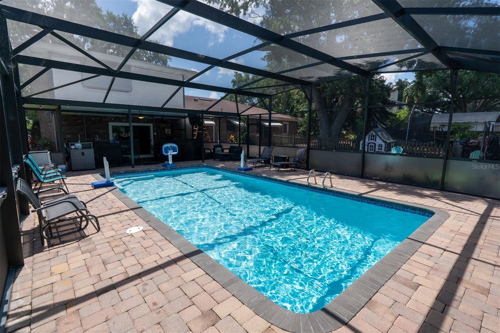 237 MANATEE RD