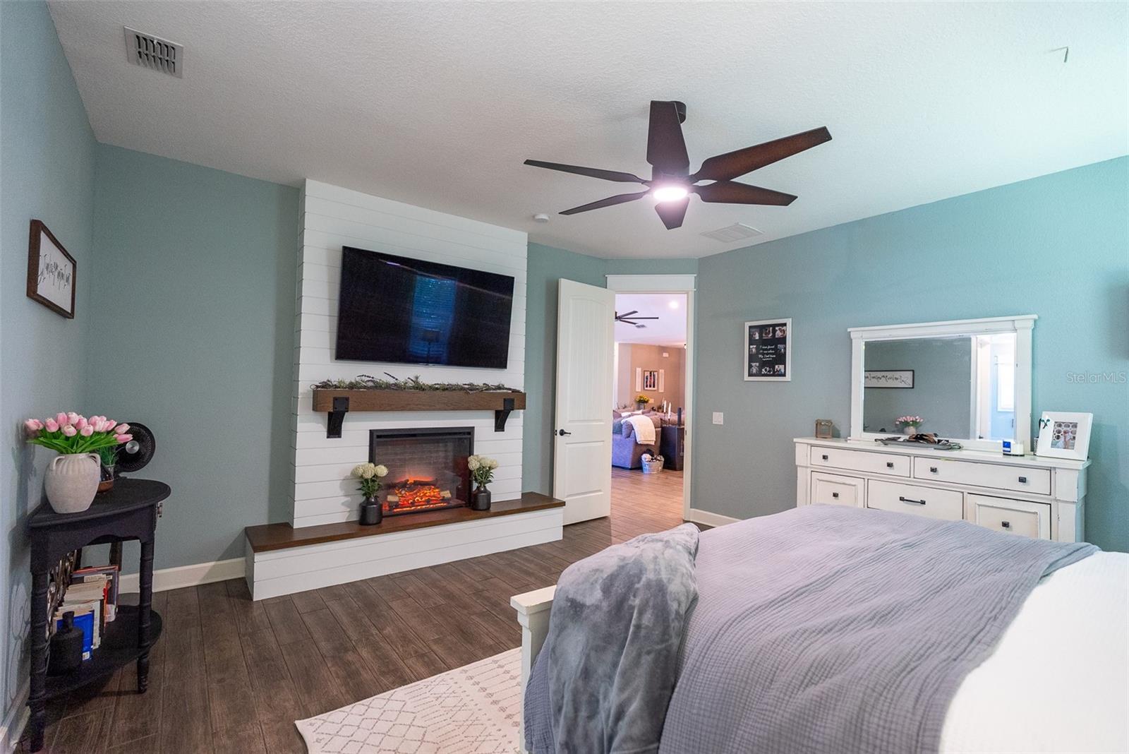 6710 WINTERSET GARDENS RD