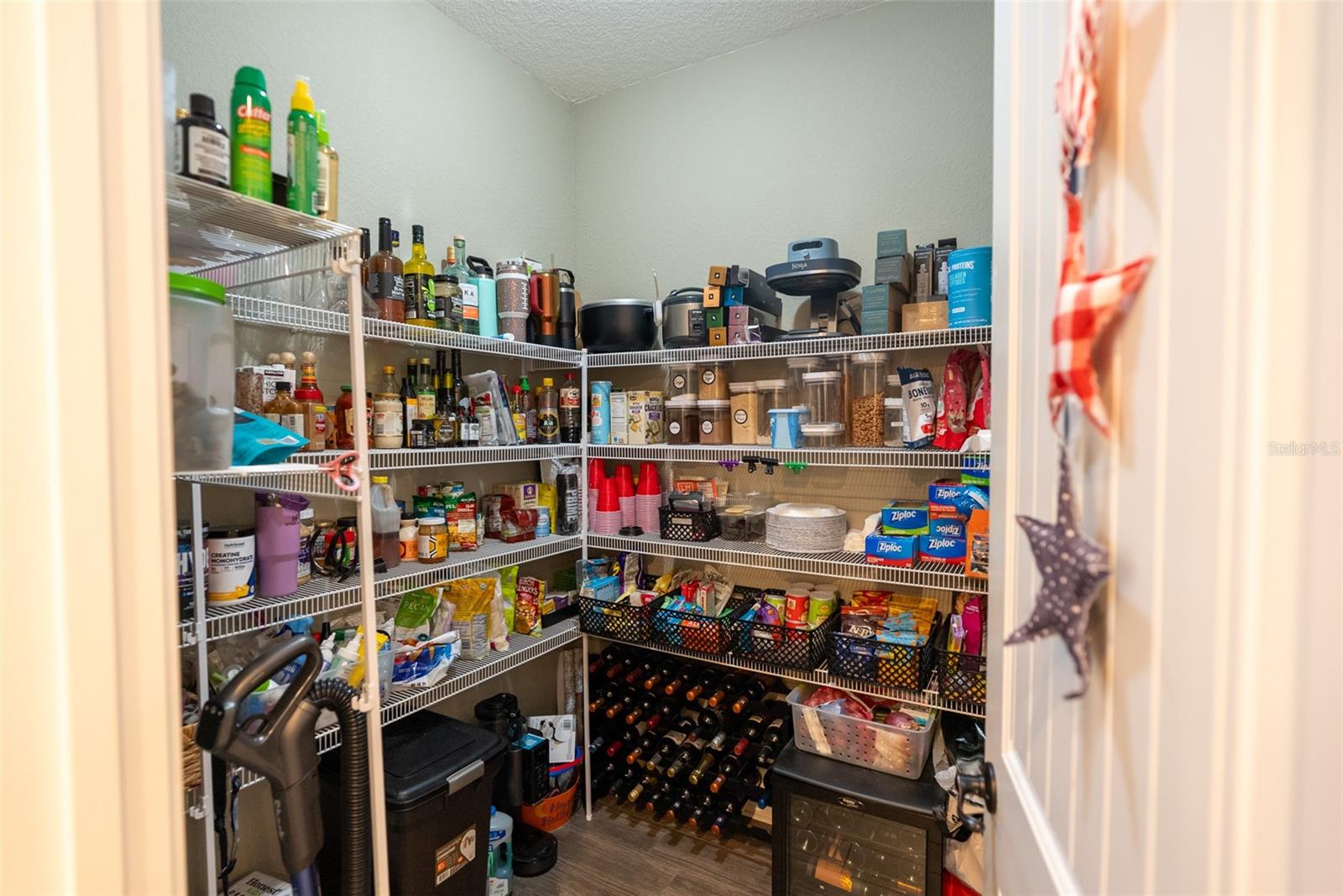 6710 WINTERSET GARDENS RD