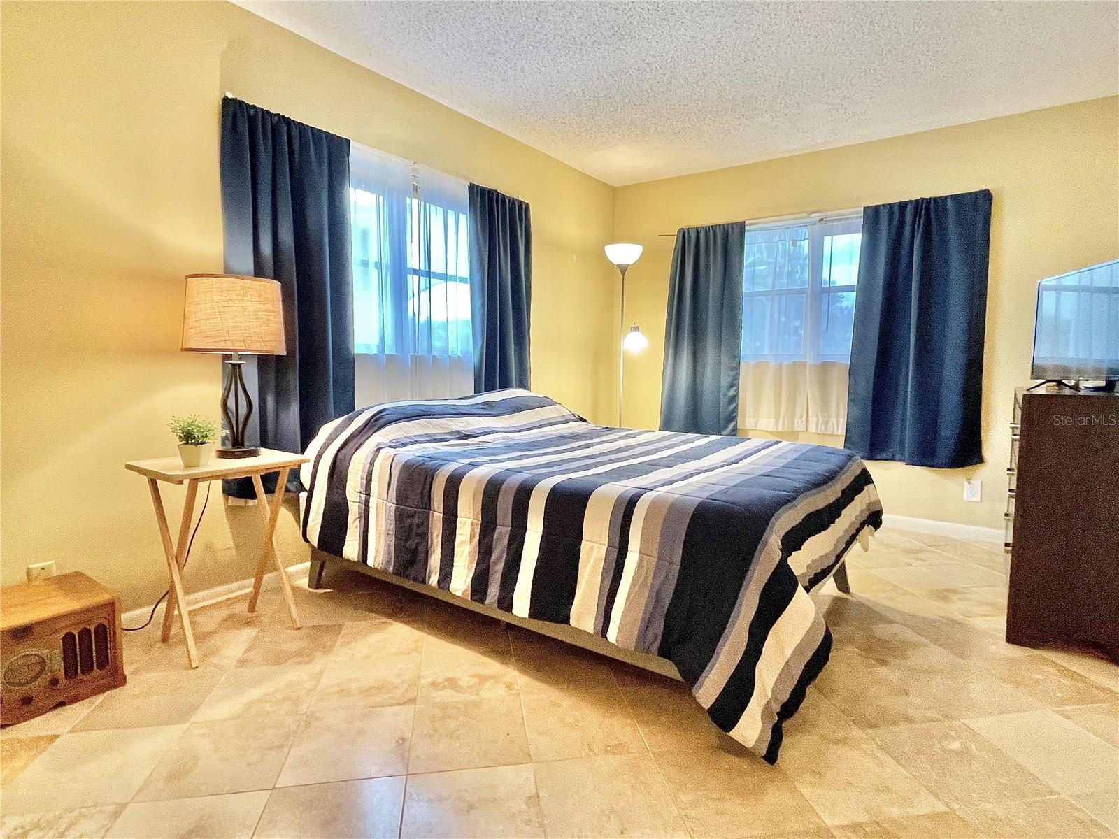 100 EL CAMINO DR #308