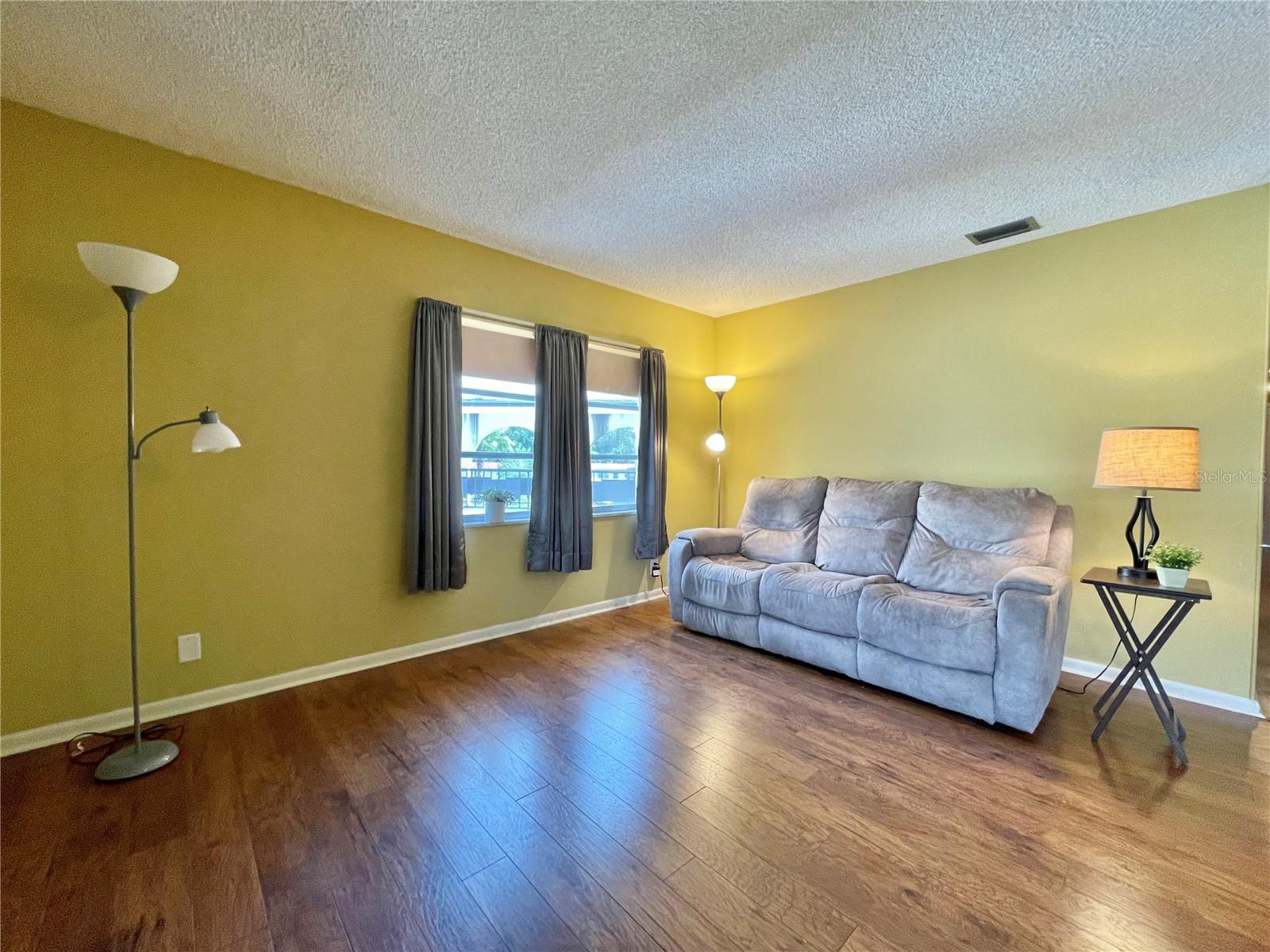 100 EL CAMINO DR #308