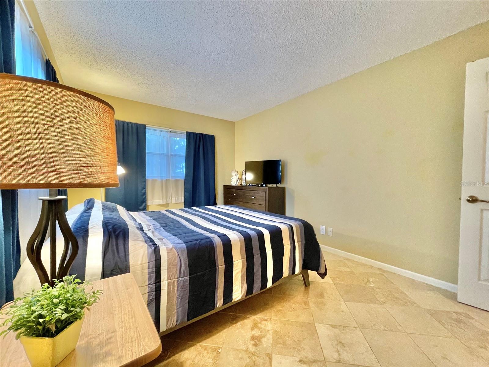 100 EL CAMINO DR #308