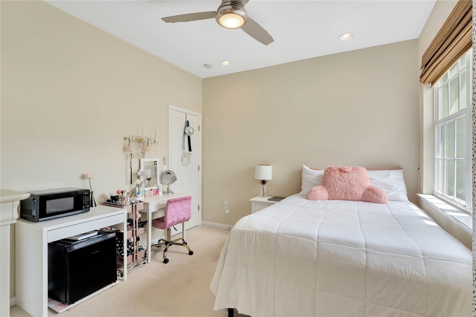 1352 CELEBRATION AVE